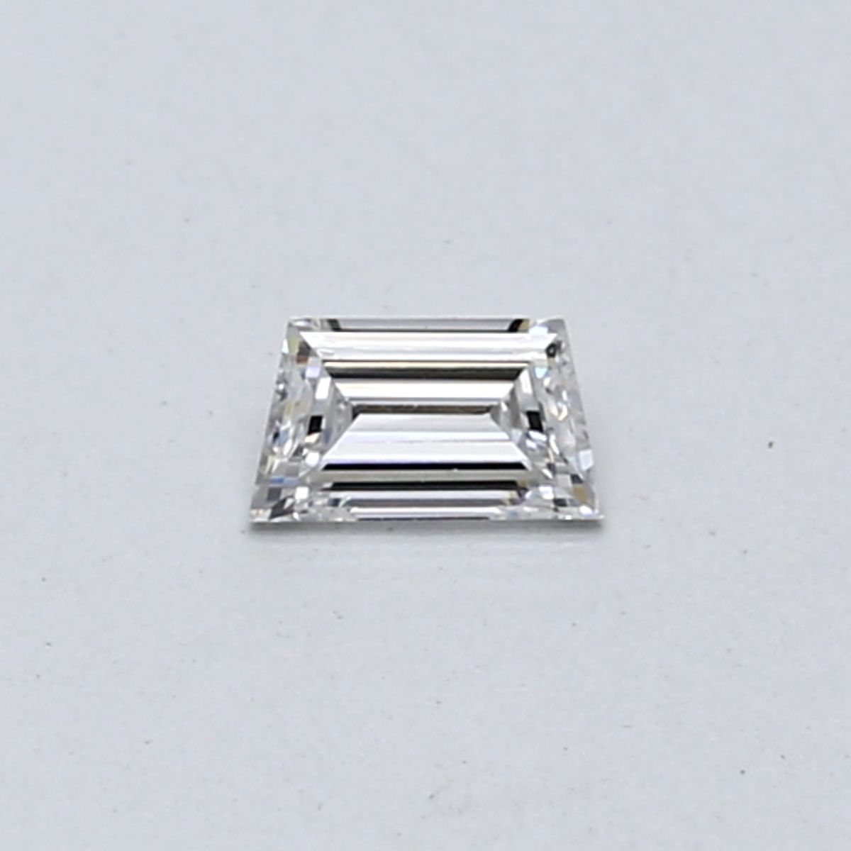 0.16ct Trapezoid F VS1