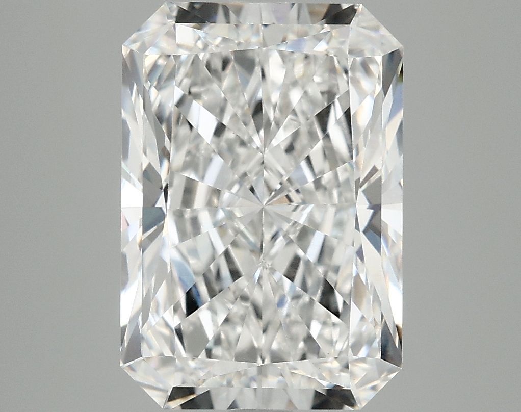 4.79 ct. radiant Lab Grown Diamond front image