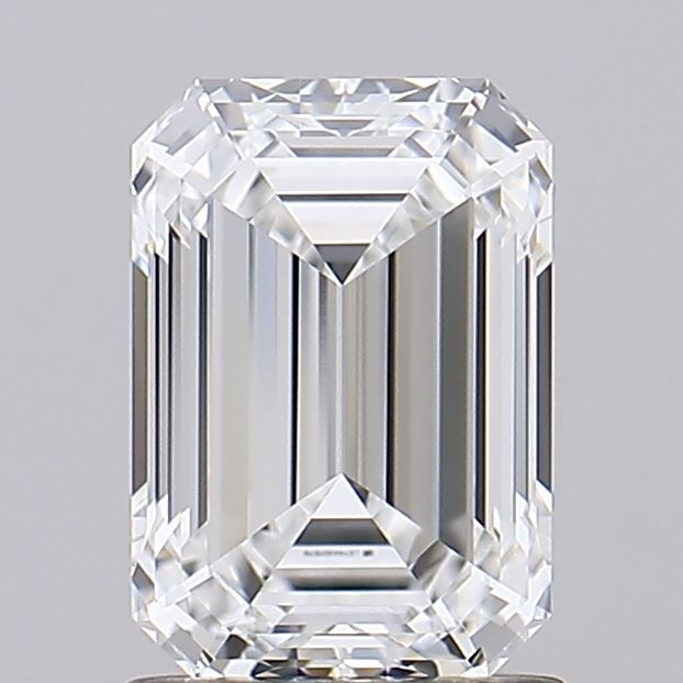 1.55 ct. emerald Lab Grown Diamond front image