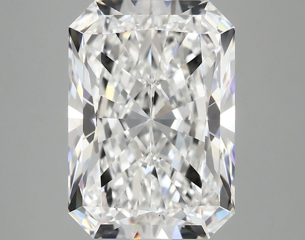 4.39 ct. radiant Lab Grown Diamond front image
