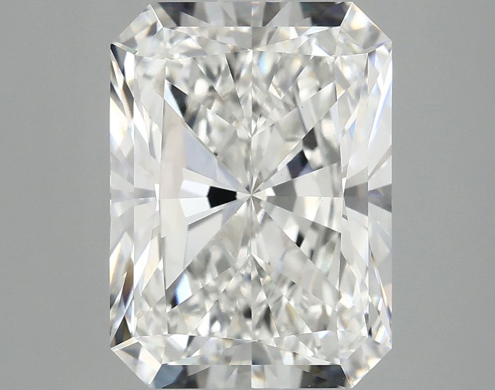4.69 ct. radiant Lab Grown Diamond front image