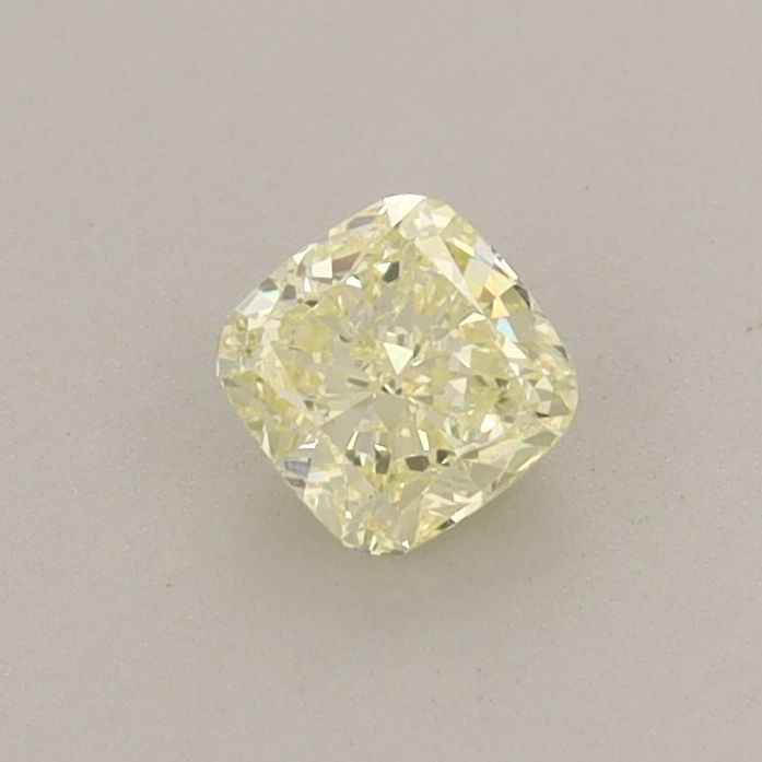 0.38 ct Cushion Modified diamond