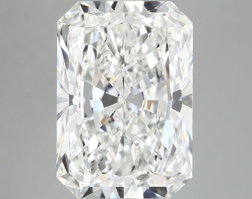 4.96 ct. radiant Lab Grown Diamond front image