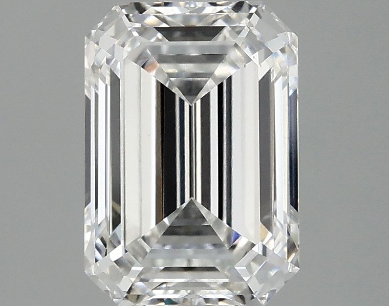 2.58 ct. emerald Lab Grown Diamond front image