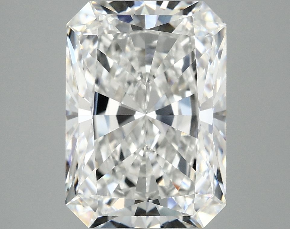 4.04 ct. radiant Lab Grown Diamond front image