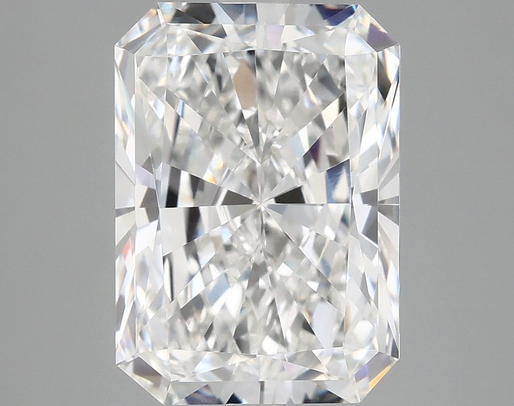 4.91 ct. radiant Lab Grown Diamond front image