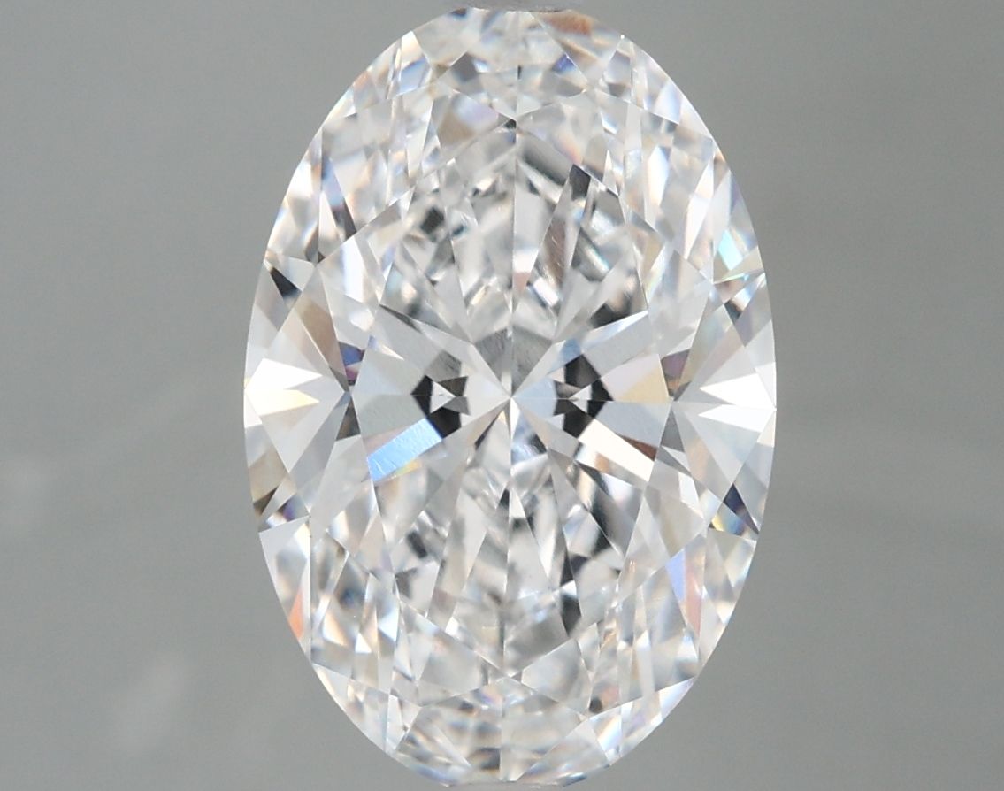 4.31 ct. oval Lab Grown Diamond front image