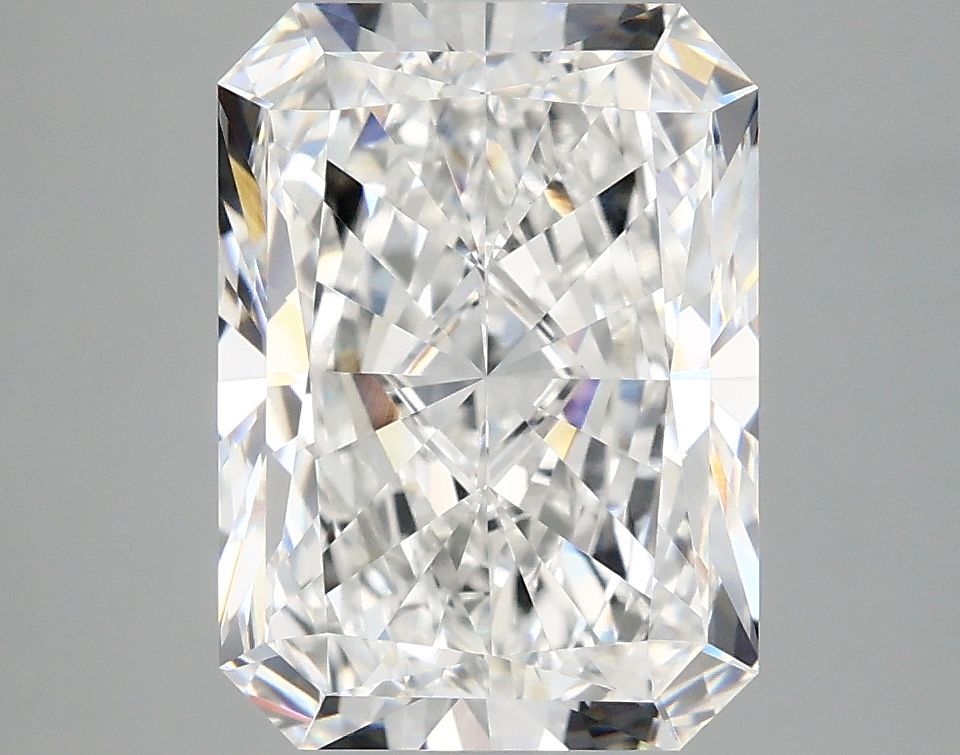 4.18 ct. radiant Lab Grown Diamond front image