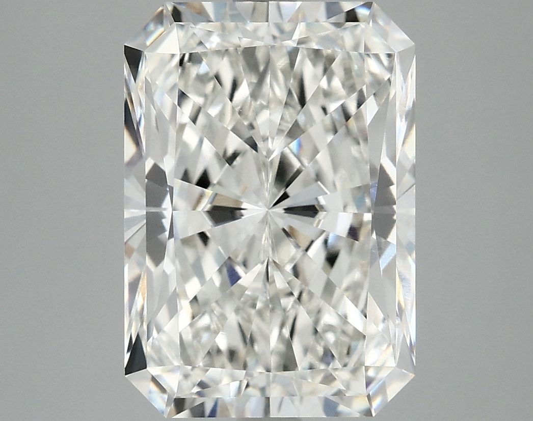 5.01 ct. radiant Lab Grown Diamond front image