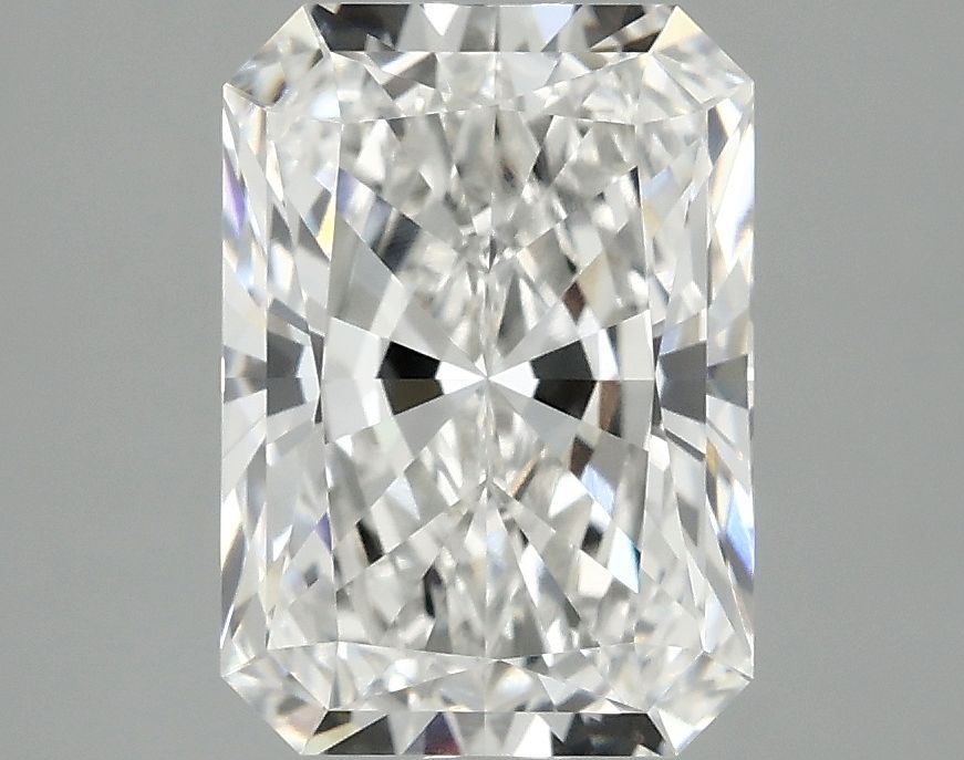 2.99 ct. radiant Lab Grown Diamond front image