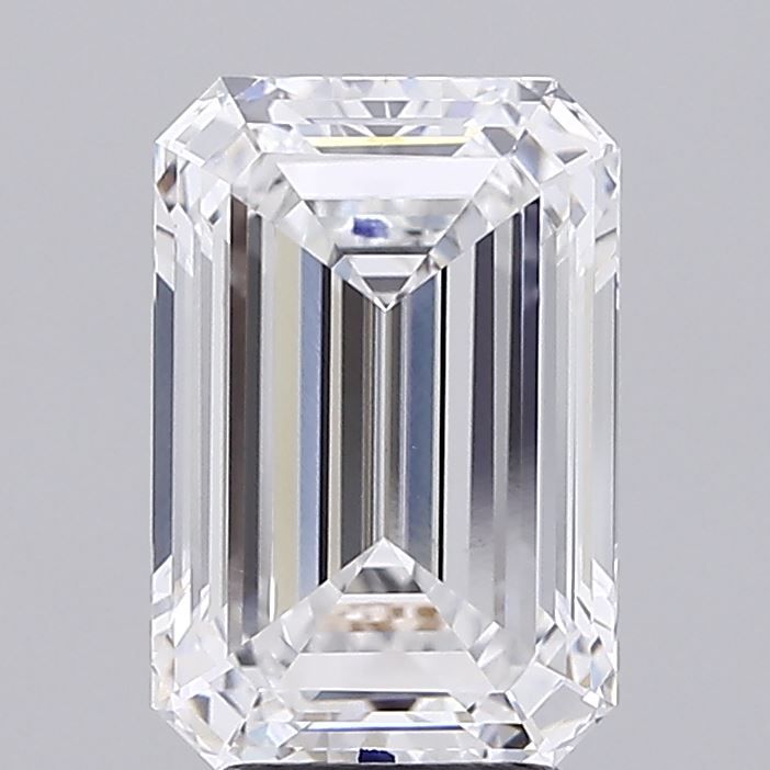 4.08 ct. emerald Lab Grown Diamond front image