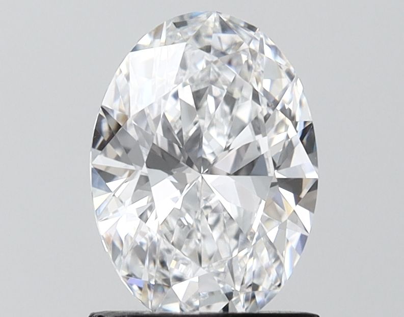 1.52 ct. oval Lab Grown Diamond front image