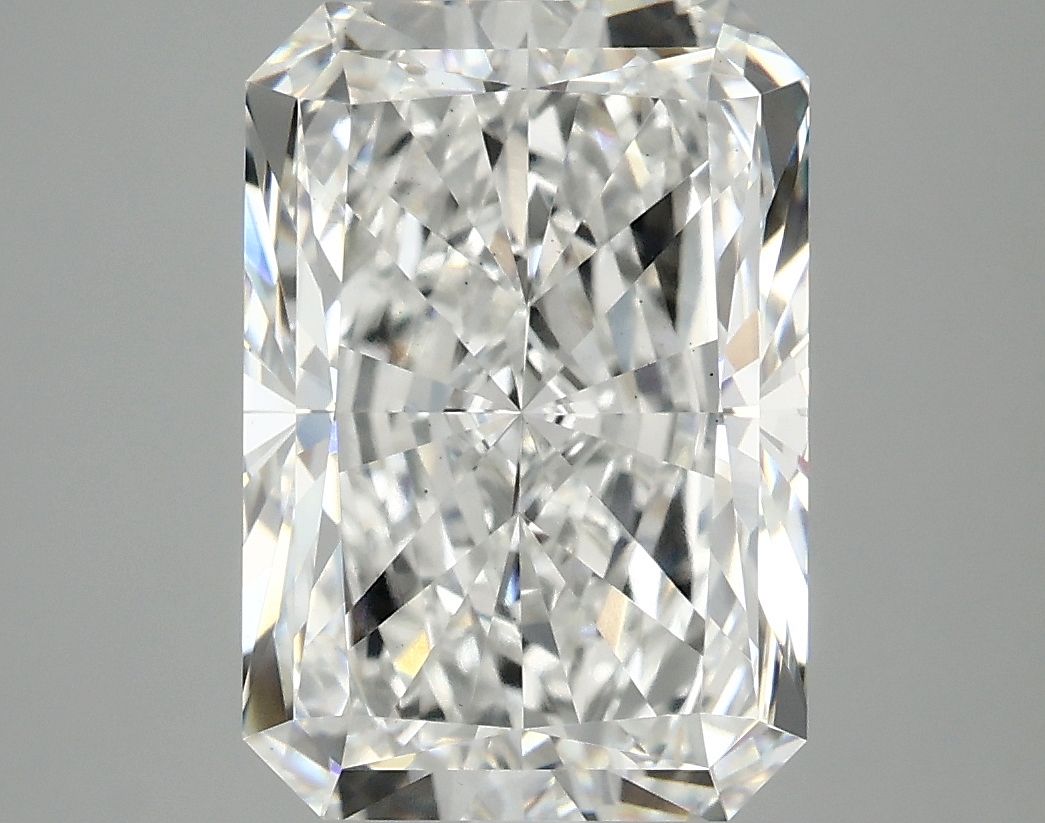 5.04 ct. radiant Lab Grown Diamond front image