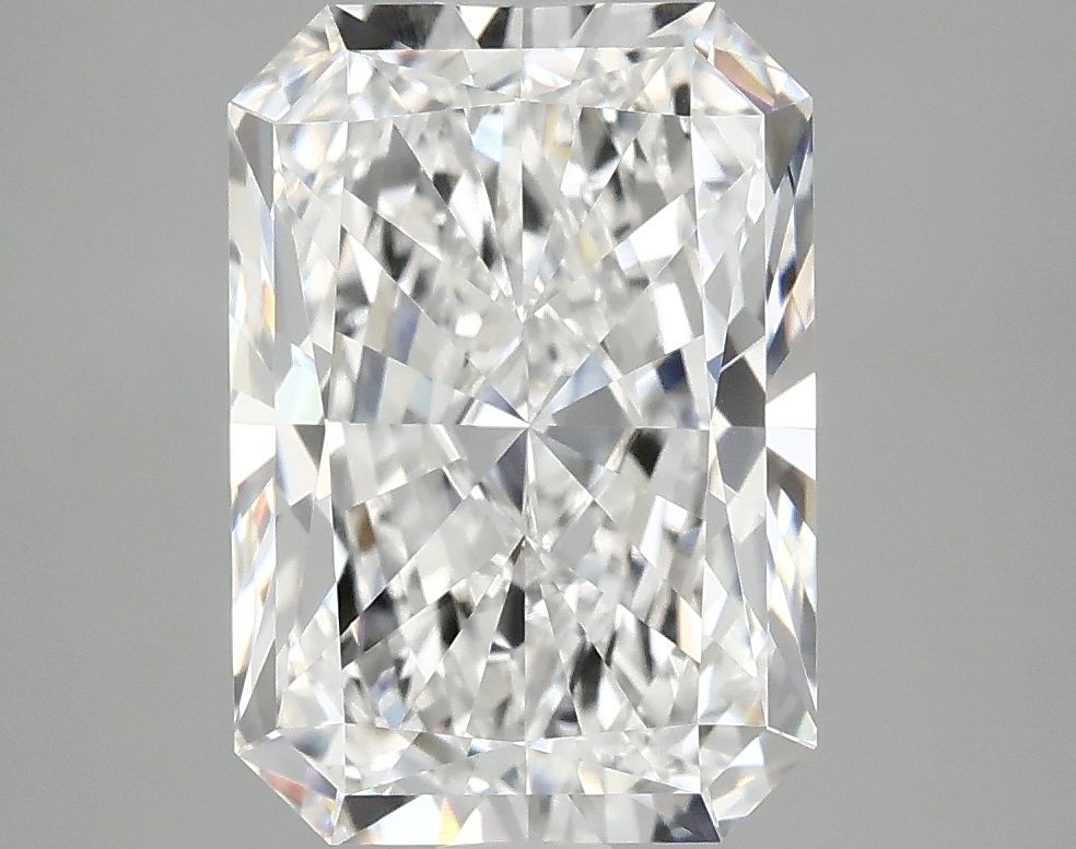 4.13 ct. radiant Lab Grown Diamond front image