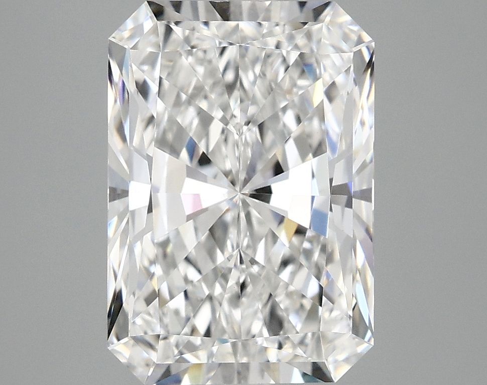 4.15 ct. radiant Lab Grown Diamond front image