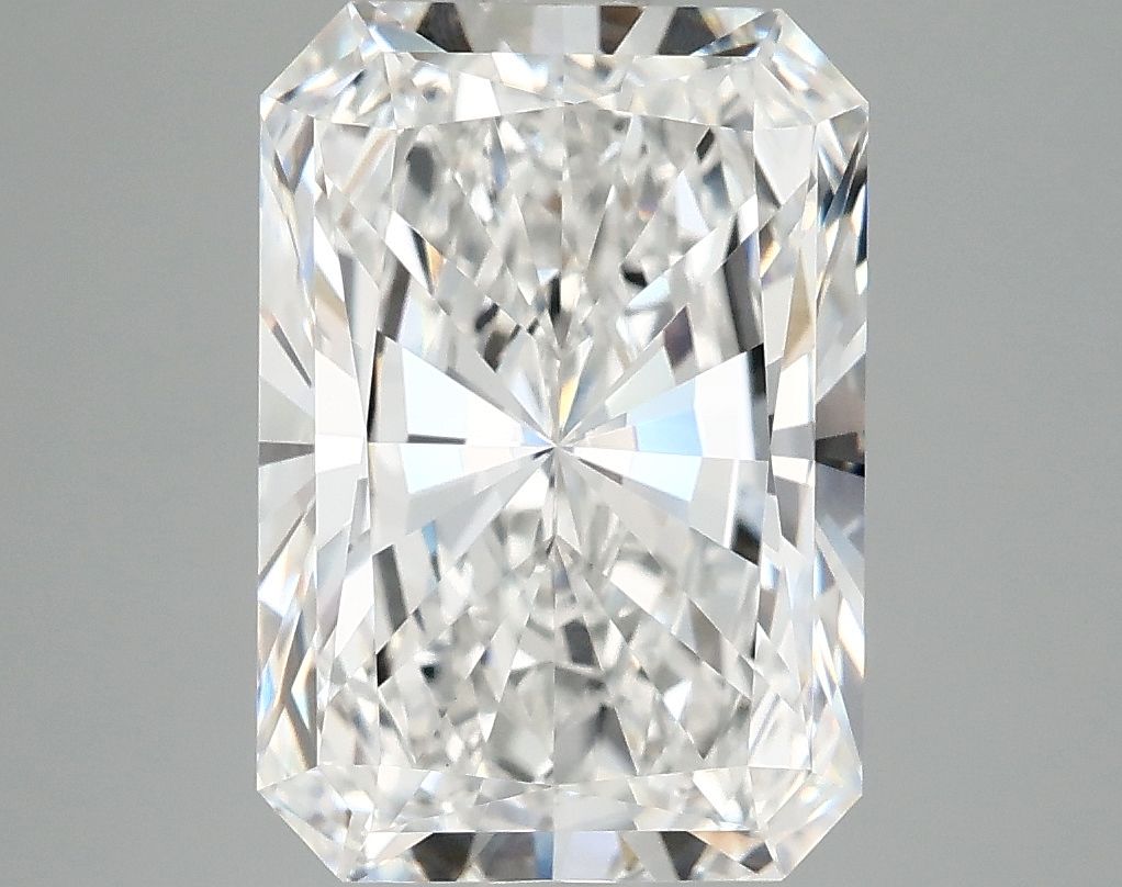 4.89 ct. radiant Lab Grown Diamond front image