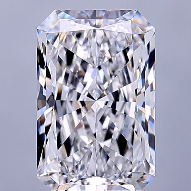 3.23 ct. radiant Lab Grown Diamond front image