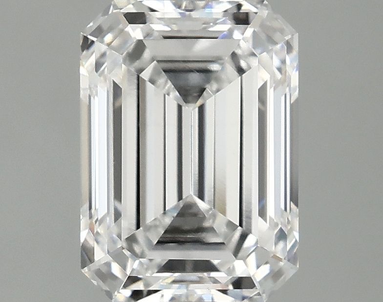 2.58 ct. emerald Lab Grown Diamond front image