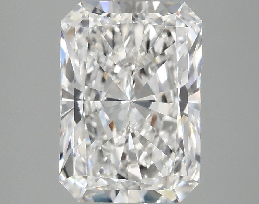 2.87 ct. radiant Lab Grown Diamond front image