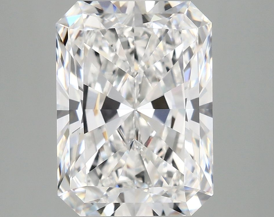 4.08 ct. radiant Lab Grown Diamond front image
