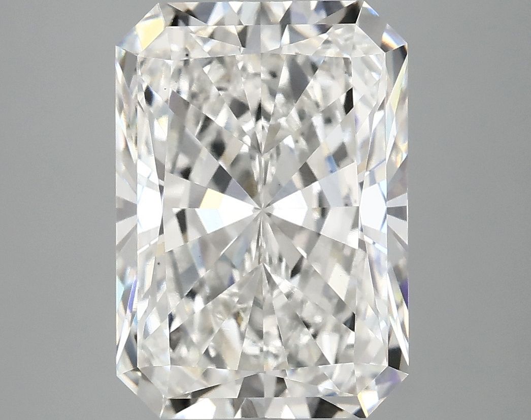5.04 ct. radiant Lab Grown Diamond front image
