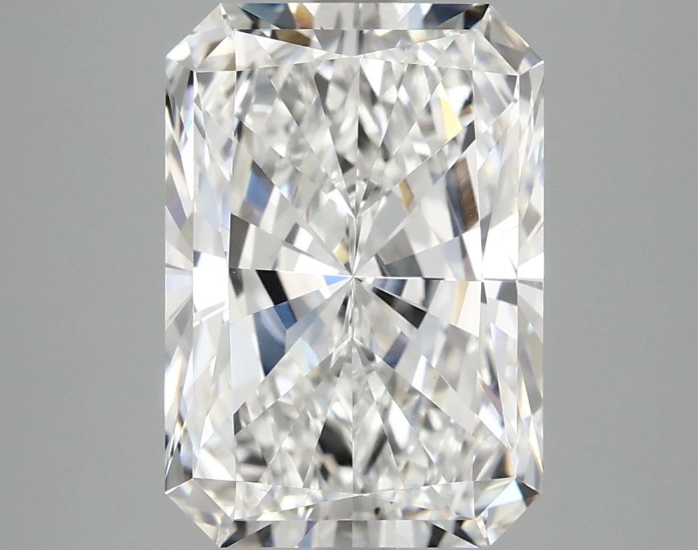 4.21 ct. radiant Lab Grown Diamond front image