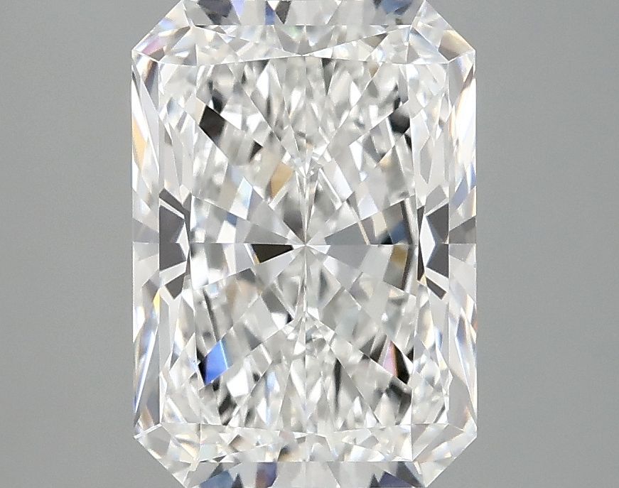 3.09 ct. radiant Lab Grown Diamond front image