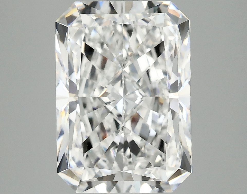 4.10 ct. radiant Lab Grown Diamond front image