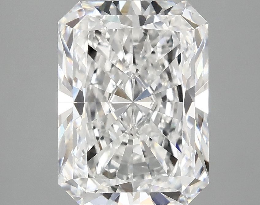 3.09 ct. radiant Lab Grown Diamond front image