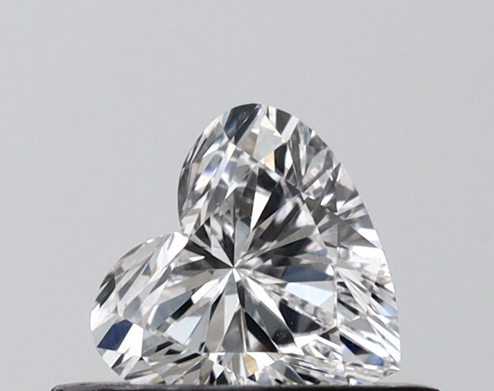 0.46 ct lab-grown Heart Diamond