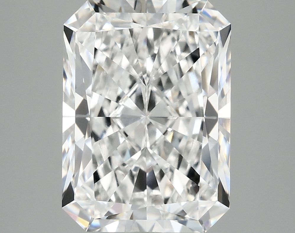 4.81 ct. radiant Lab Grown Diamond front image