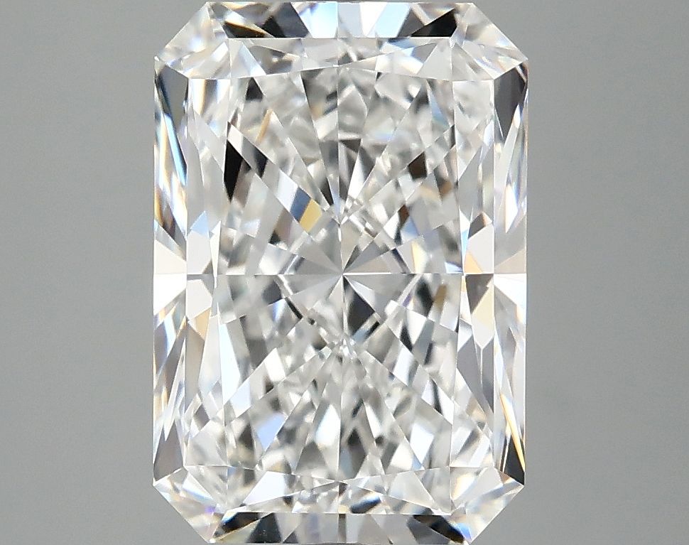 4.05 ct. radiant Lab Grown Diamond front image