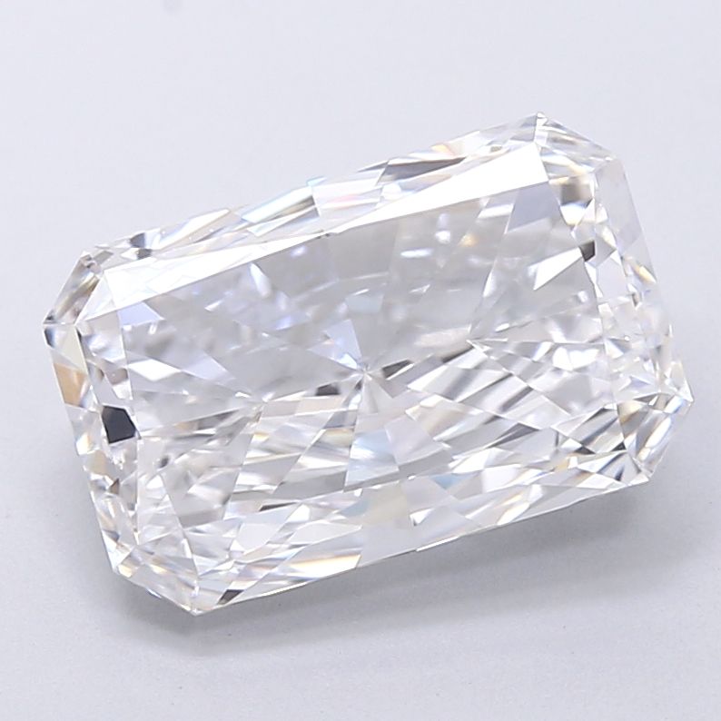 5.56 ct. radiant Lab Grown Diamond front image
