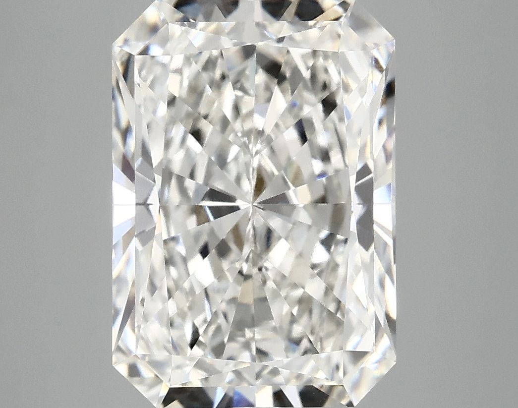 5.08 ct. radiant Lab Grown Diamond front image