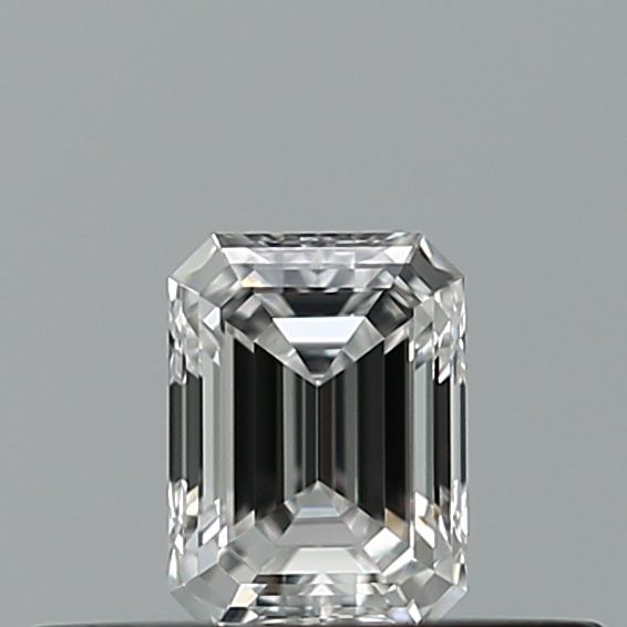 0.23 Carat Emerald Diamond E VVS1