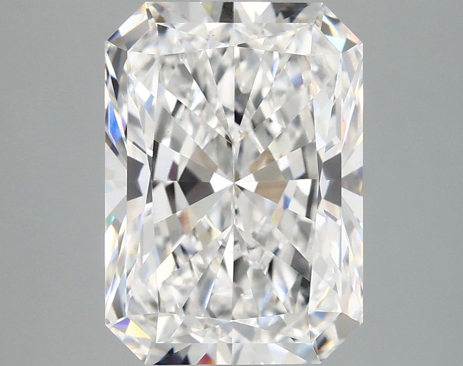 4.17 ct. radiant Lab Grown Diamond front image