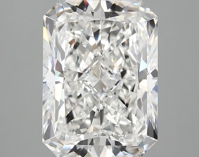 3.08 ct. radiant Lab Grown Diamond front image