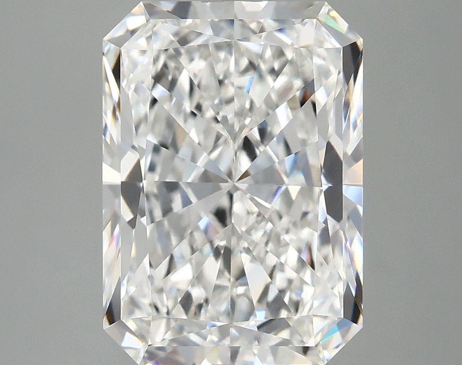 4.02 ct. radiant Lab Grown Diamond front image
