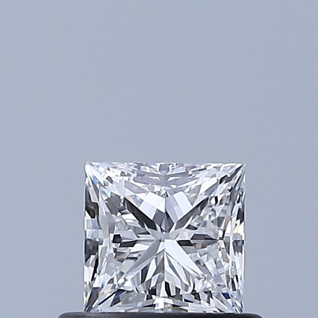 0.53 ct. princess Lab Grown Diamond front image