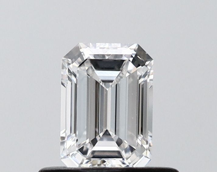 0.51 ct. emerald Lab Grown Diamond front image
