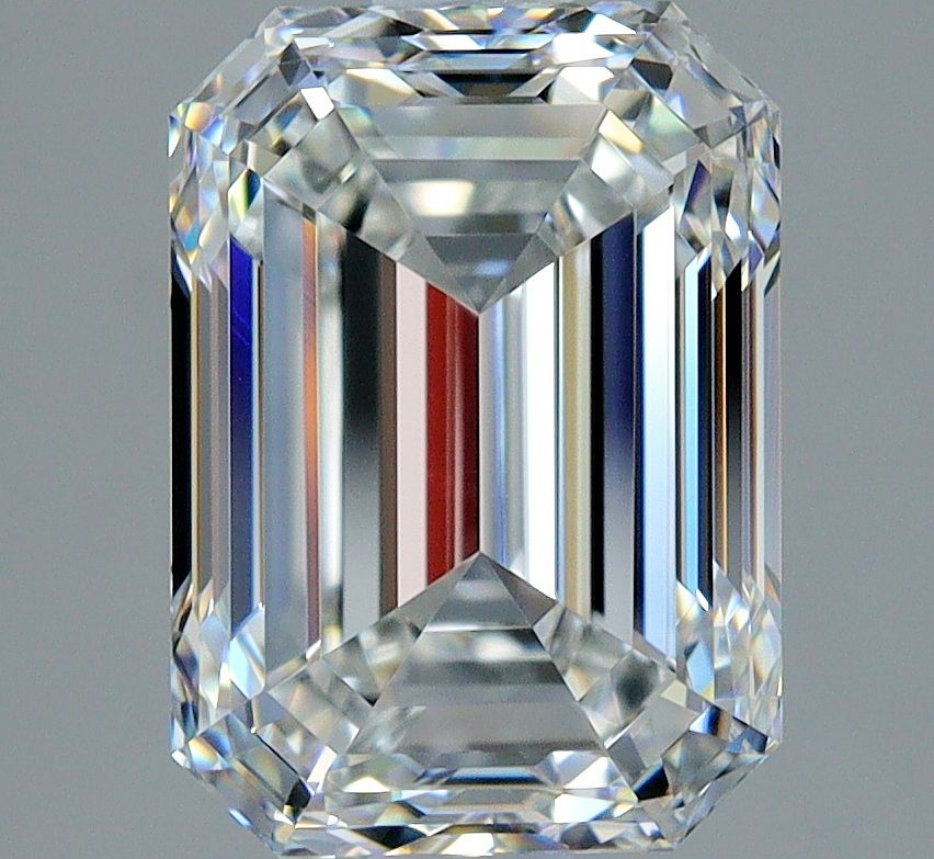 2.50 ct Emerald diamond