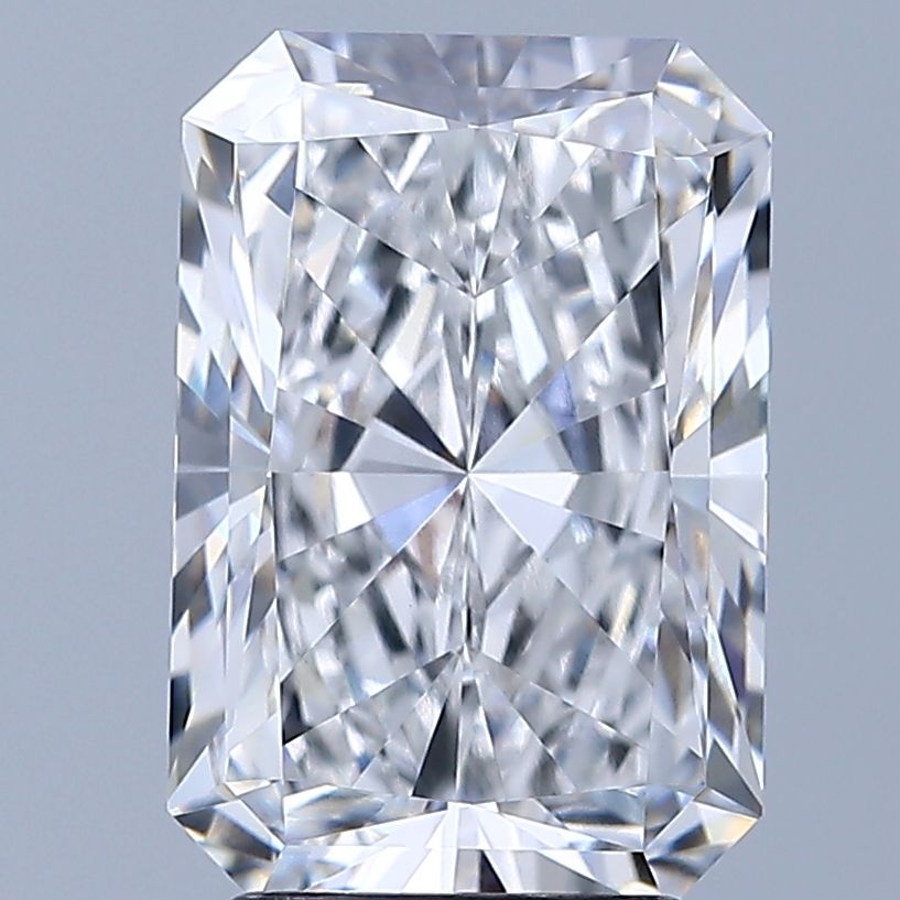 3.23 ct. radiant Lab Grown Diamond front image