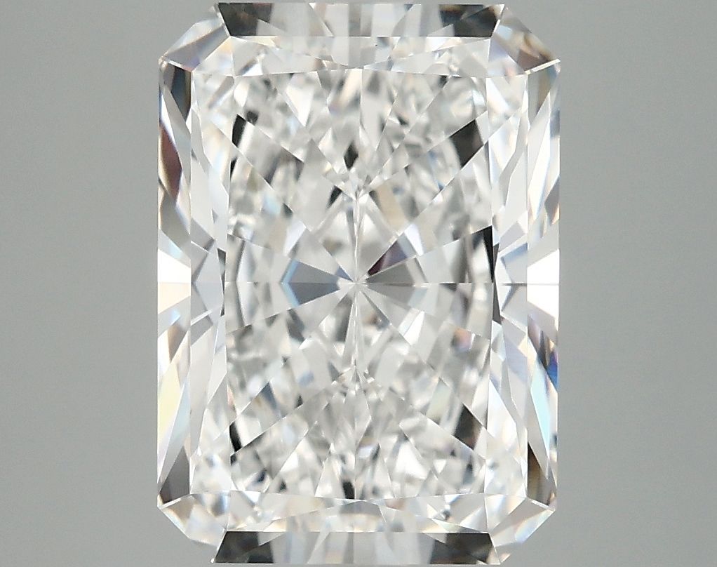 5.07 ct. radiant Lab Grown Diamond front image
