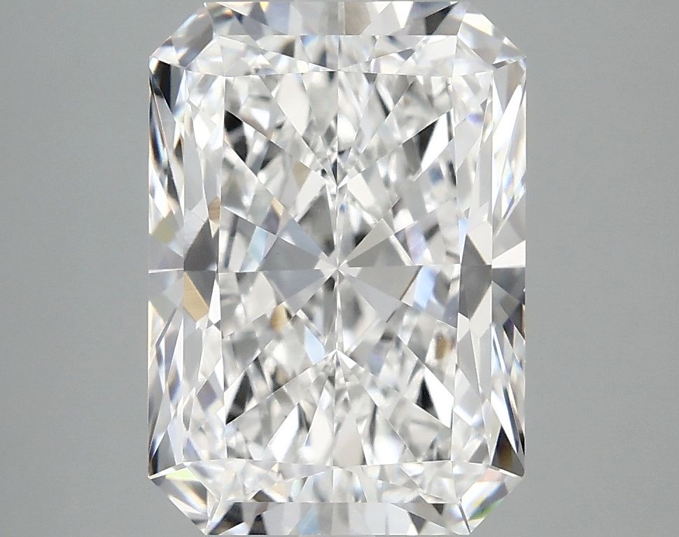 4.18 ct. radiant Lab Grown Diamond front image