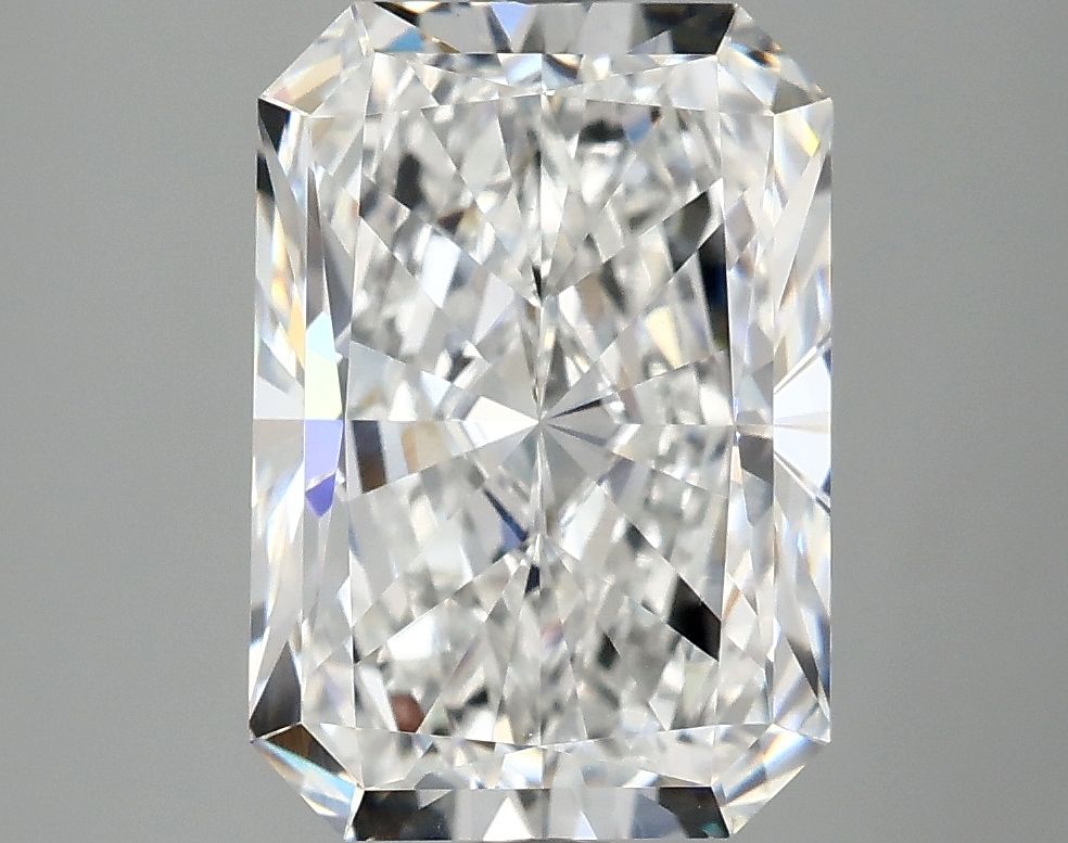 3.96 ct. radiant Lab Grown Diamond front image