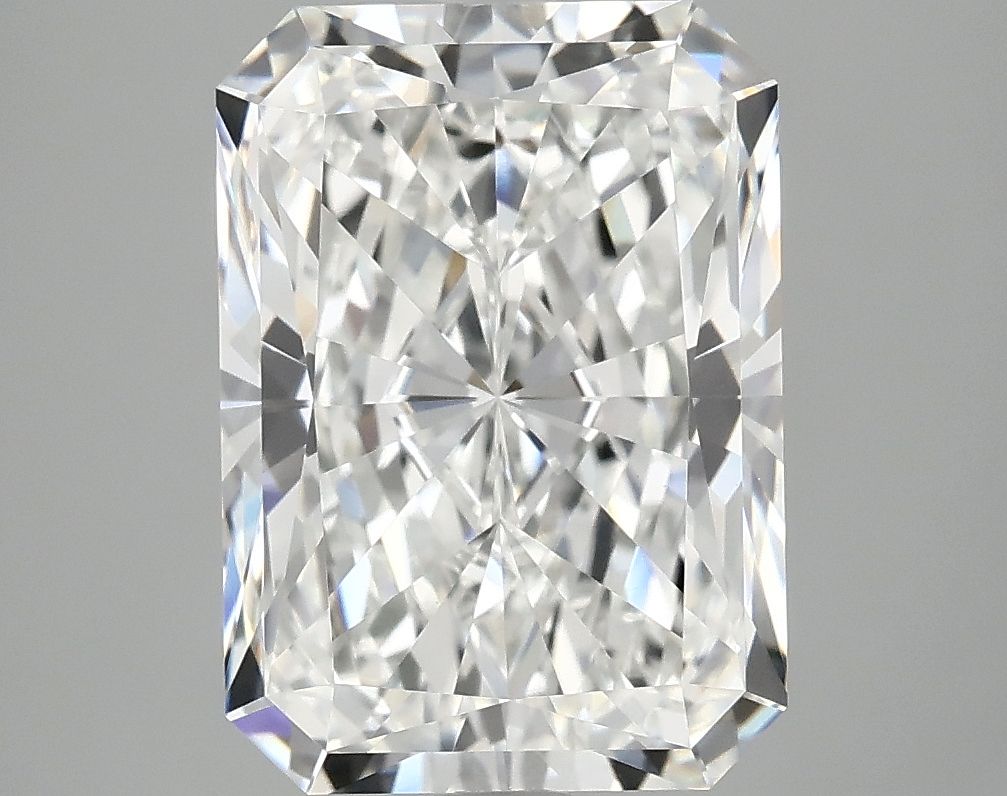 4.93 ct. radiant Lab Grown Diamond front image