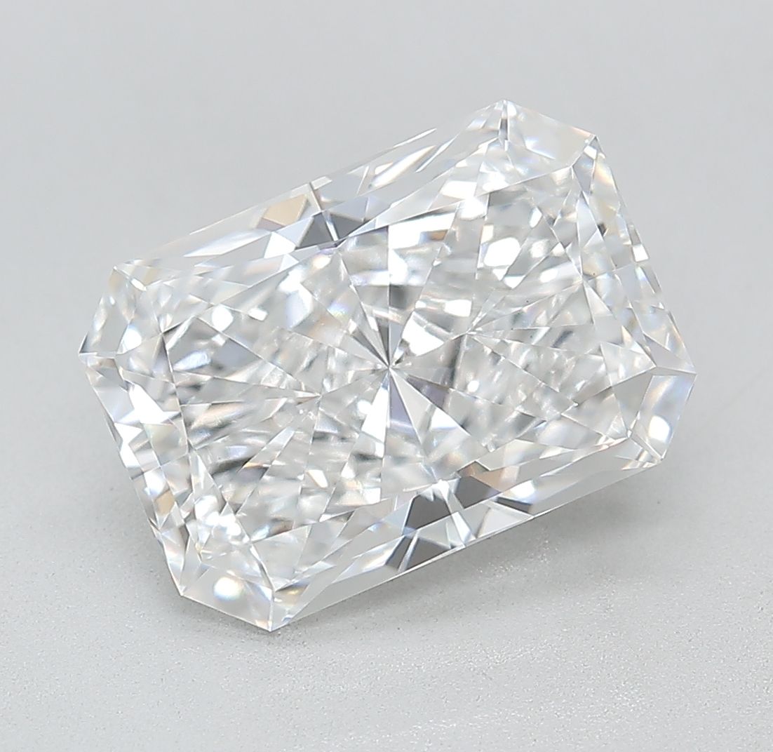 4.41 ct. radiant Lab Grown Diamond front image