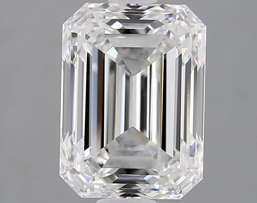 2.52 ct Emerald diamond