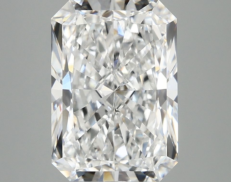 4.07 ct. radiant Lab Grown Diamond front image