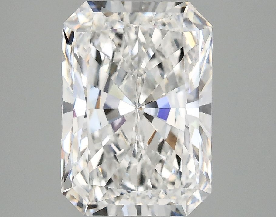 2.91 ct. radiant Lab Grown Diamond front image